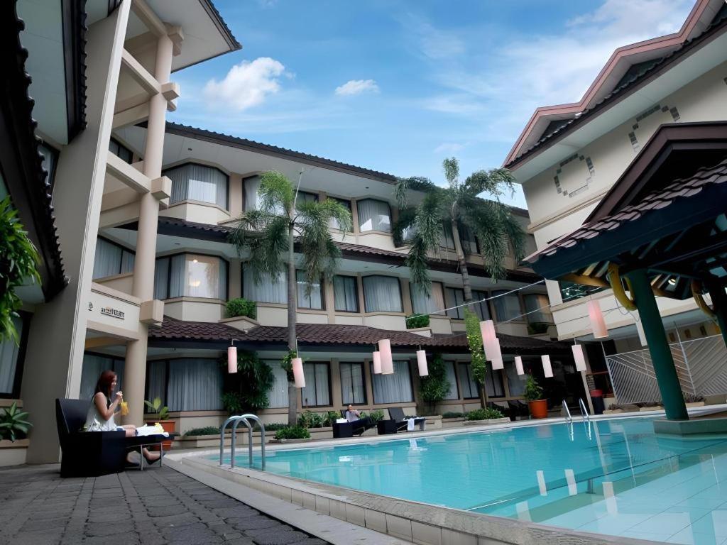 Bentani Hotel & Residence 井里汶 外观 照片