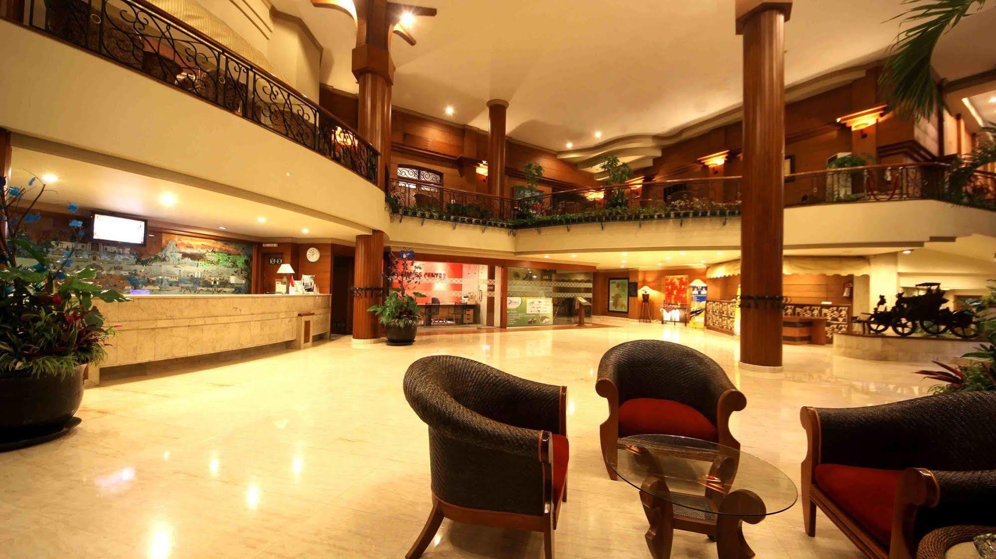 Bentani Hotel & Residence 井里汶 外观 照片